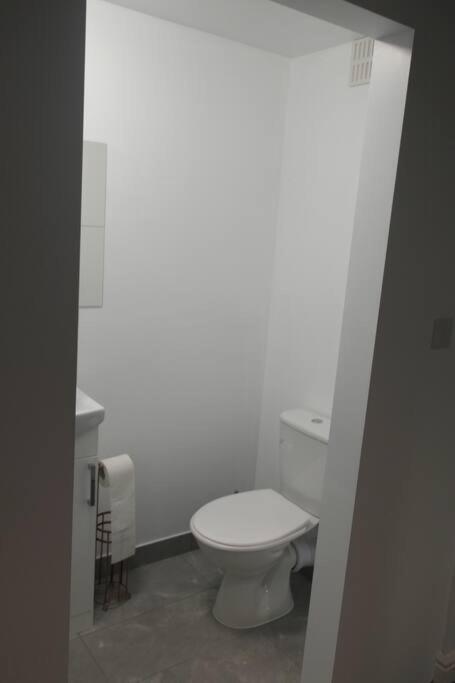 Bestwood Apartment